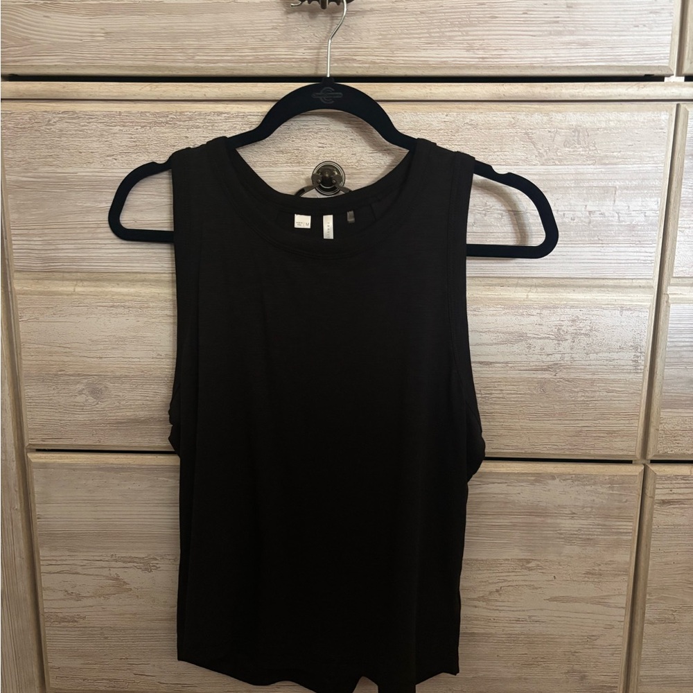Travis Mathew Black Tank Top M